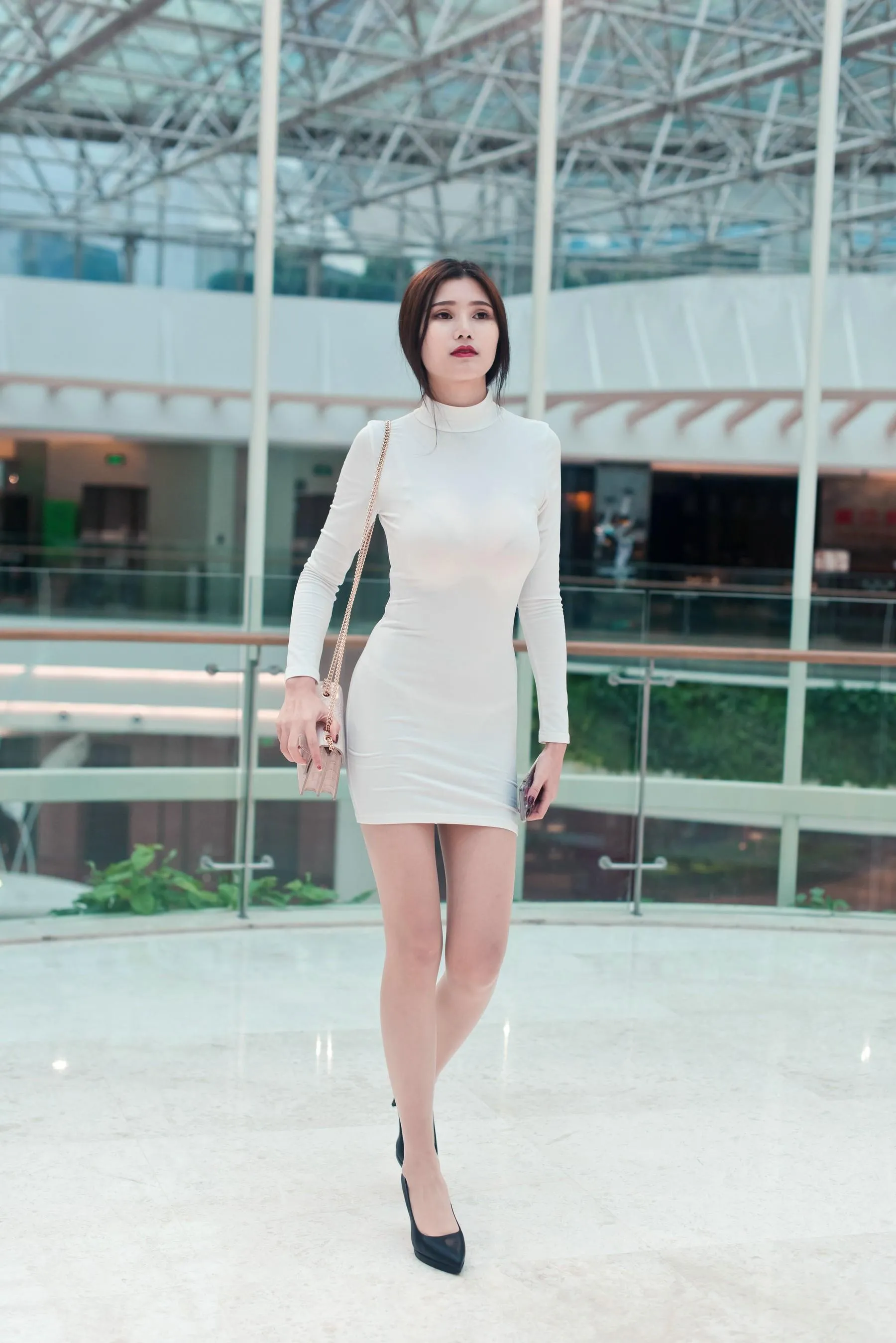 [魔镜街拍] NO.103 谍杀风云 短裙肉丝女杀手婷婷·的行动终局篇 [420P]插图8